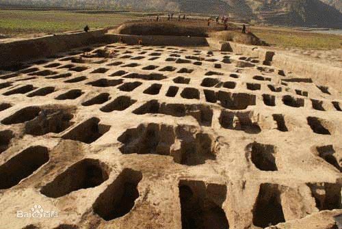 青海乐都县发现史前遗址,出土彩陶2万余件,其中一件是无价之宝|柳湾村