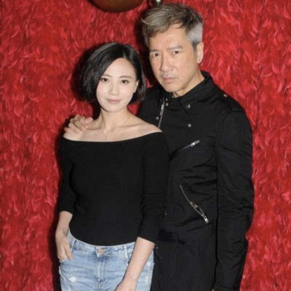 《名媛望族》——刘松仁和杨茜尧(原名:杨怡)这部剧集其实有不少"嘈点