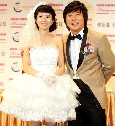 妻控李寿根:我名下只有贷款,妻子朴智妍说长得真丑的素颜照又是怎么