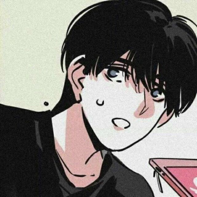 "寡王,又来看情头了啊"