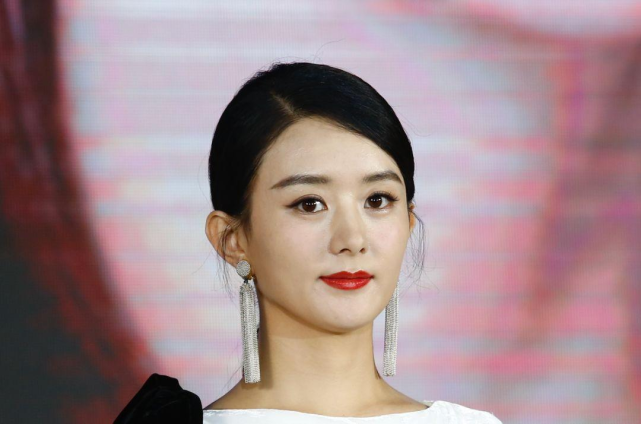 娱乐圈中圆脸型的5位明星,谭松韵可爱年轻,林依晨机灵俏皮