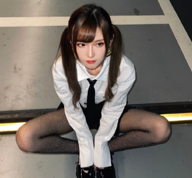 安德罗妮却直言他喜欢胖的|虎牙|英雄联盟|安德罗妮|腐团儿|炉石传说