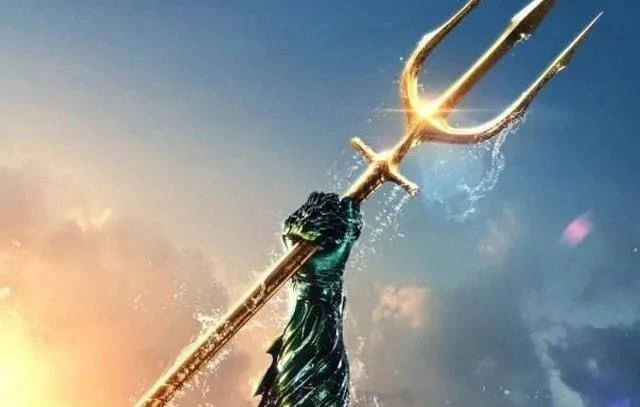 从网上目前爆料来看,海王的水很深,叉下之鱼远不止张,徐两位男主,同时