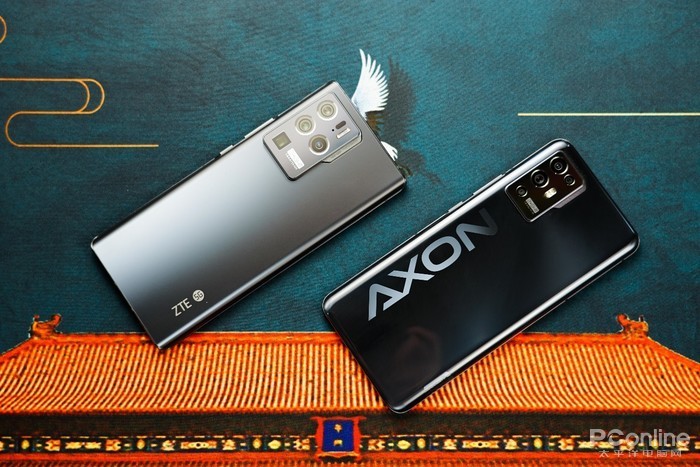 中兴 axon30 ultra低调沉稳的外观设计,强悍的性能配置,以及给好给满