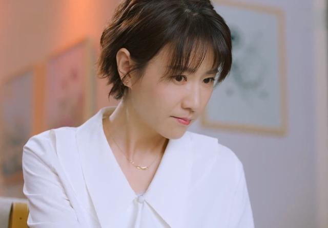 蓝俏俏骗走徐秀兰50万后痛哭流涕找雨晴和好雨晴做法太霸气
