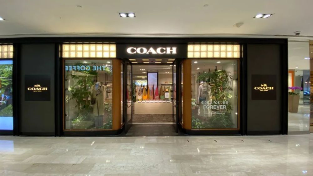 coach2021年春季三家快闪店分别位于北京上海和新加坡
