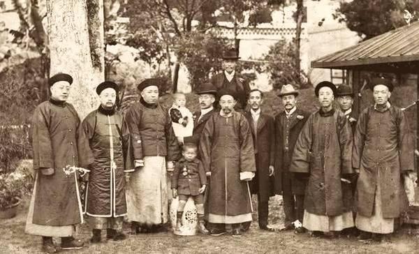 清朝土崩瓦解时全国九大总督分别在干什么