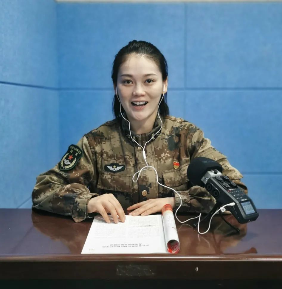 2018年和2019年担任"国际军事比赛"库尔勒赛区开闭幕式解