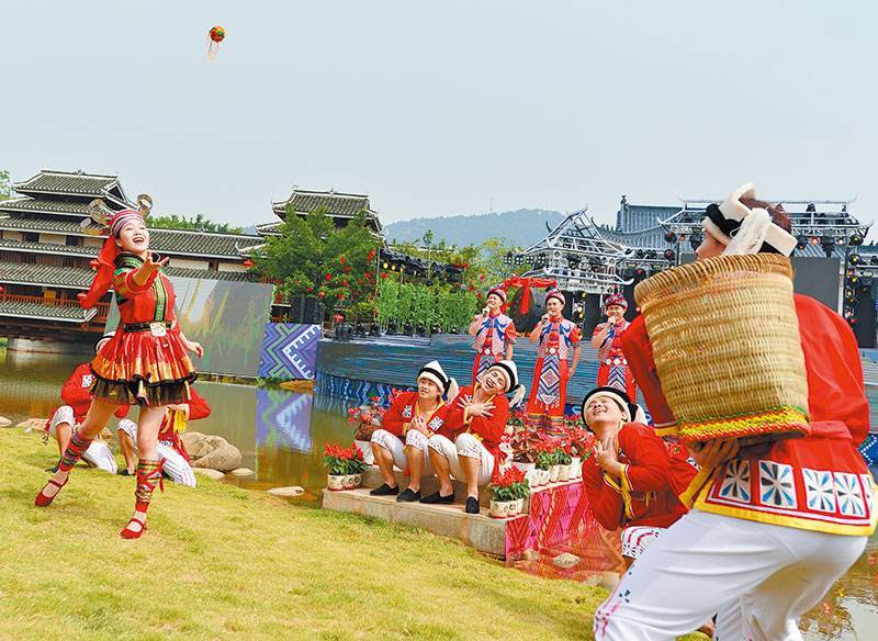 解密广西壮族三月三山歌好比春江水多彩文化惹人醉