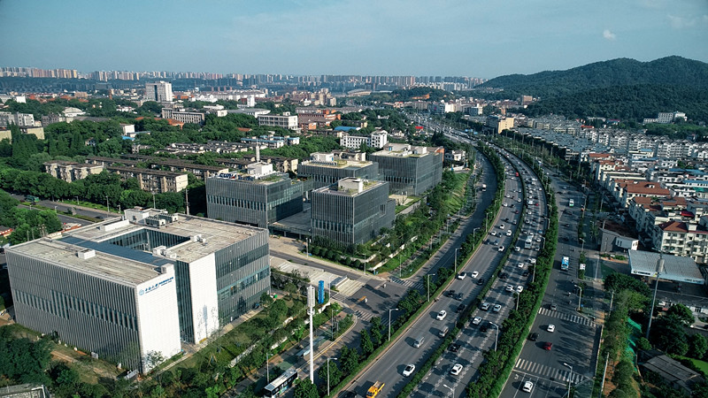 分贝丨岳麓山下的年轻人_腾讯新闻