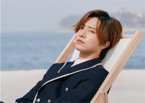 《创4》伯远进决赛,妈妈在学校发传单拉票,父母为阻拦其追梦道歉