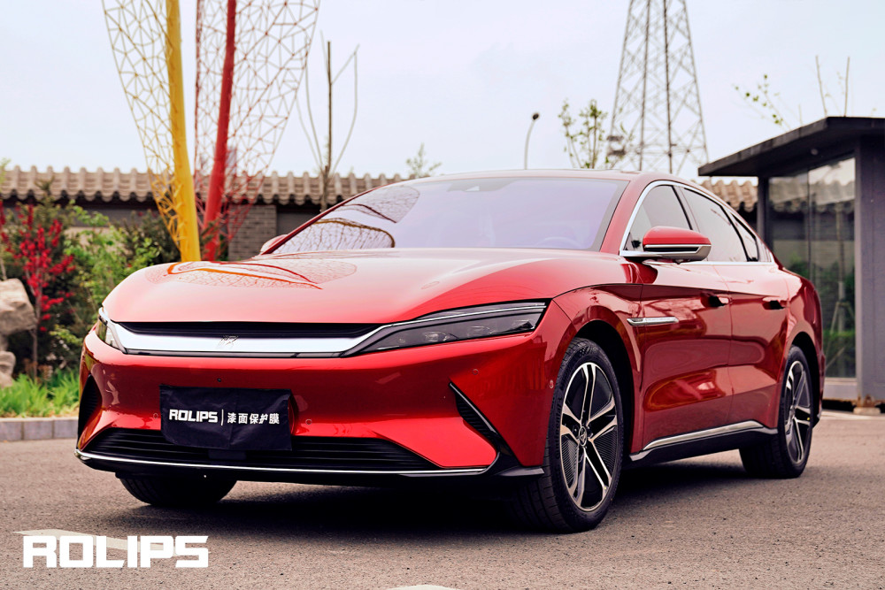 比亚迪汉rs90赤焰帝红浴火重生