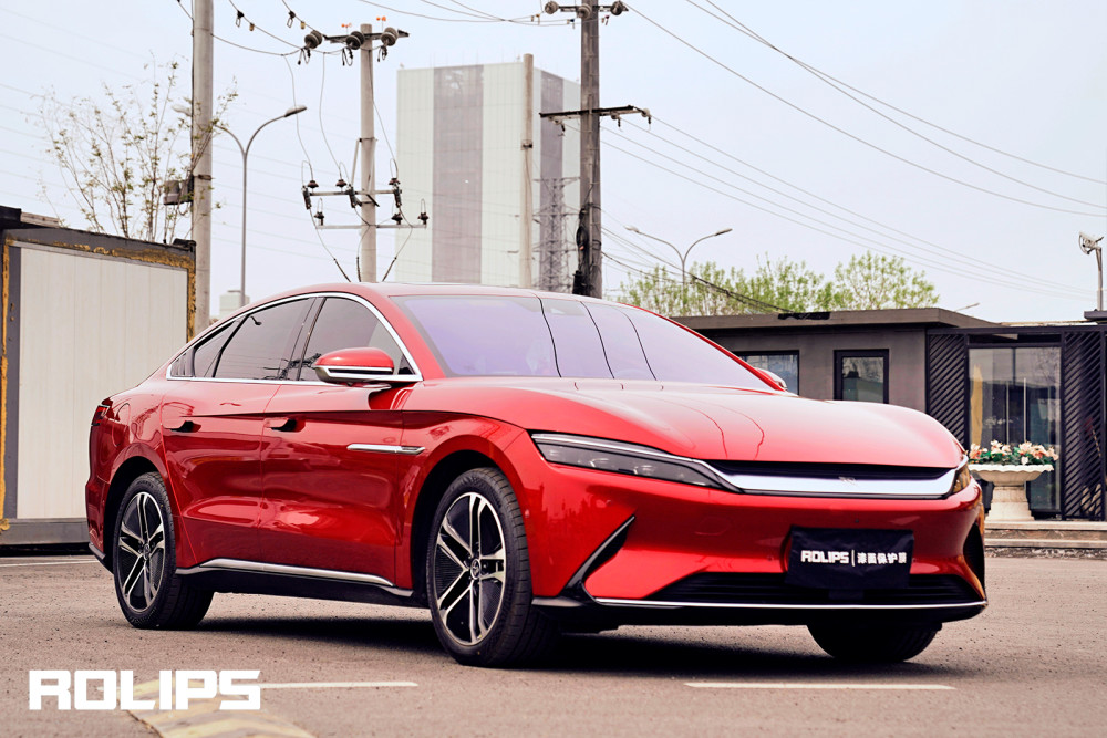 比亚迪汉rs90赤焰帝红浴火重生