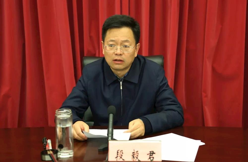 凉山州委班子3领导同日调整,1人曾获"全国优秀县委书记"称号