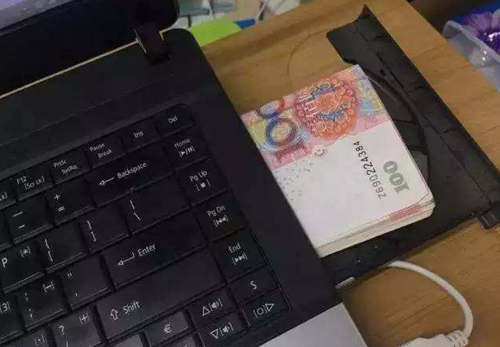 最会藏私房钱的男人在雕塑里藏了600年两任收藏家都没发现