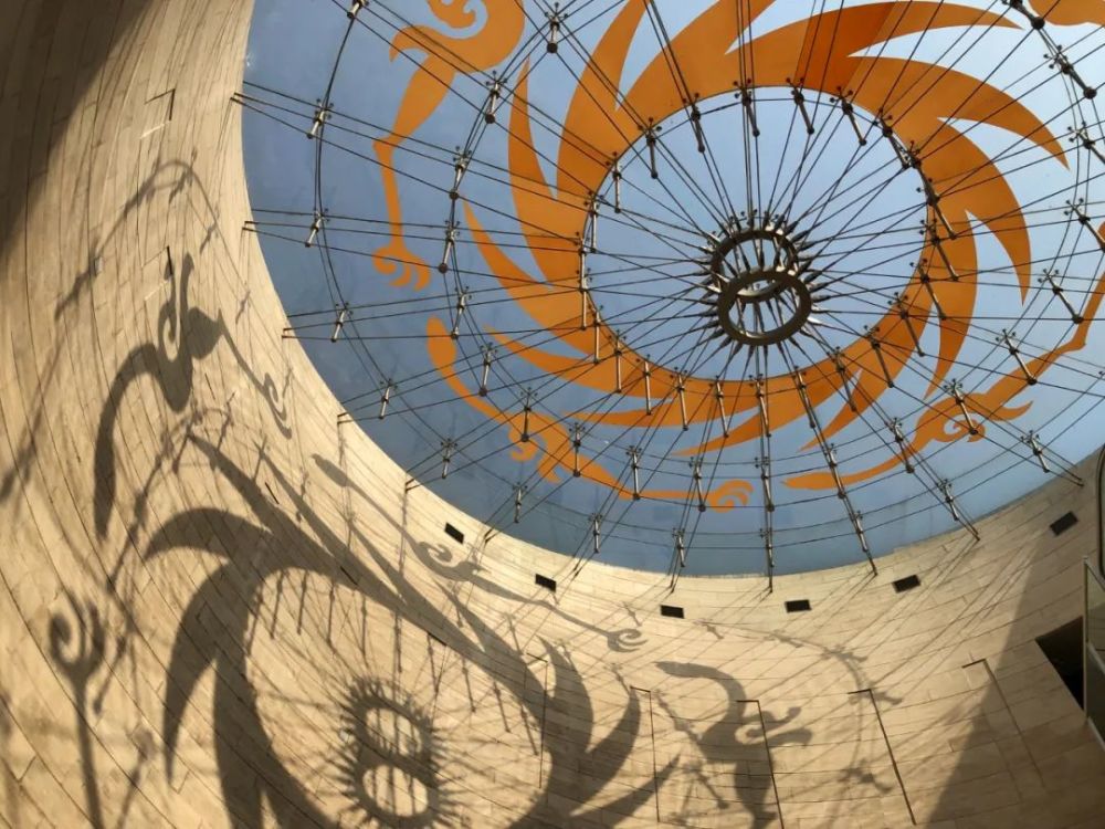 长江记之二成都金沙太阳神鸟