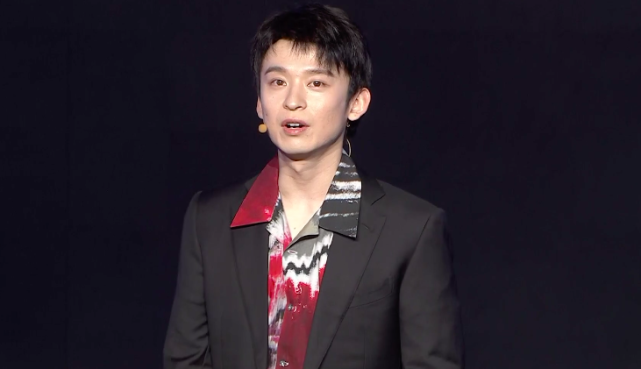 威马代言人董子健钟楚曦助力威马w6上市售价1698万元起