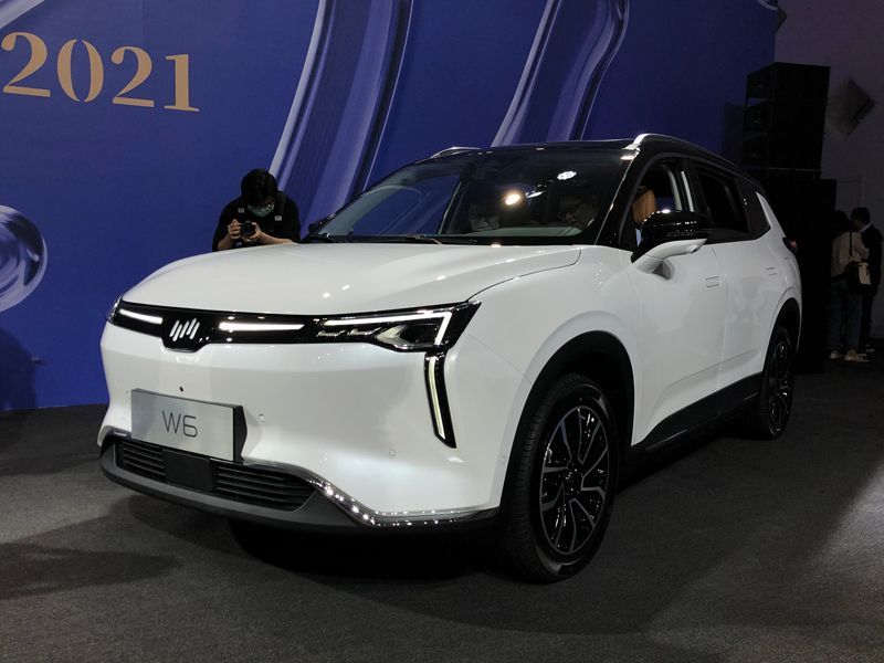 最高续航620km威马w6上市售16982598万元