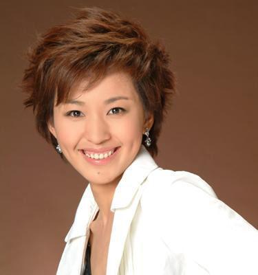 "央视国脸"欧阳夏丹:成名经历让人心酸,为何突然从荧屏消失_腾讯新闻