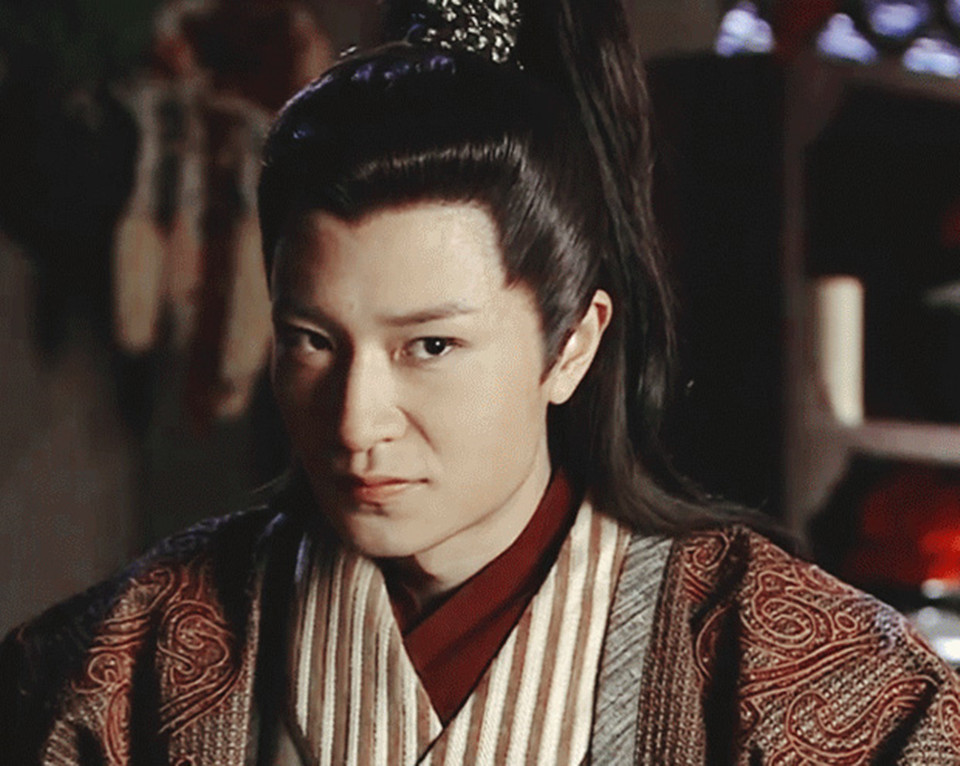 陪你一起长大顾家伟成话题担当李宗翰上演渣男大翻身