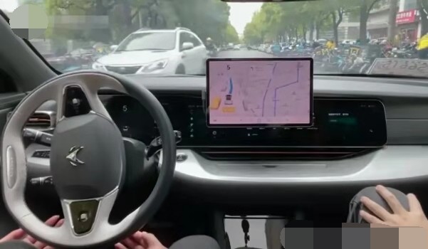 华为自动驾驶北极狐汽车路测成功,自动驾驶技术超过特斯拉