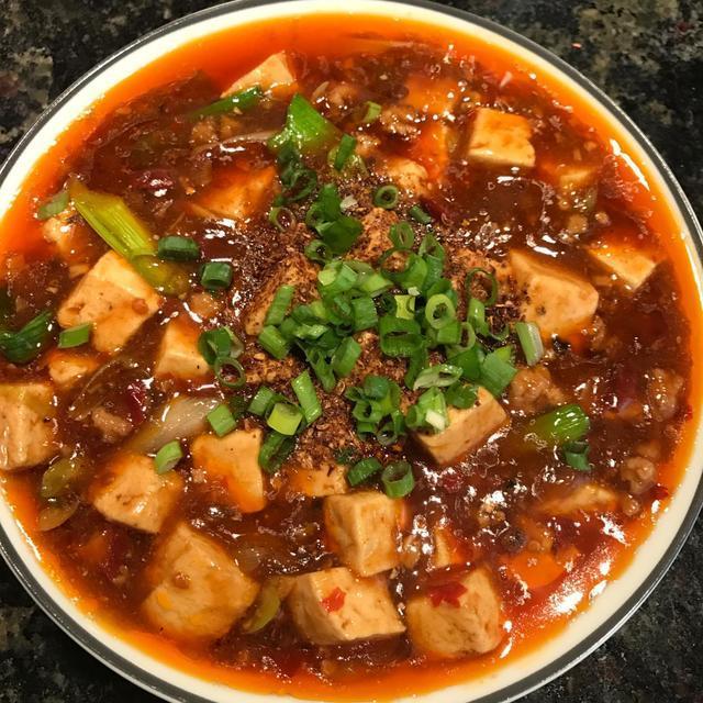 鲜香软嫩的麻婆豆腐,2元钱能做一大盘,开胃又下饭,绵软多汁