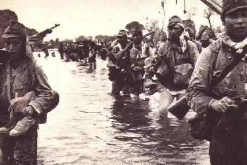 豫东战役,亦称开封睢杞战役,黄泛区会战,是中国第二次国共内战在中原