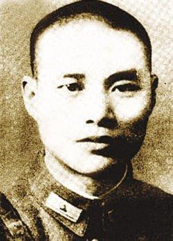 中国最牛汉奸,出门坐防弹车,多次刺杀未果!