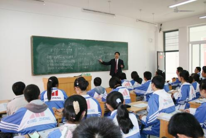 全国中学排行榜_全国培养两院院士的中学排名!杭中、扬中、苏中分列3、4、5名(2)