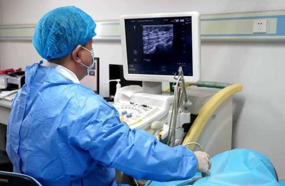 体检查出乳腺结节若报告单上没有4个字样不用过于担心