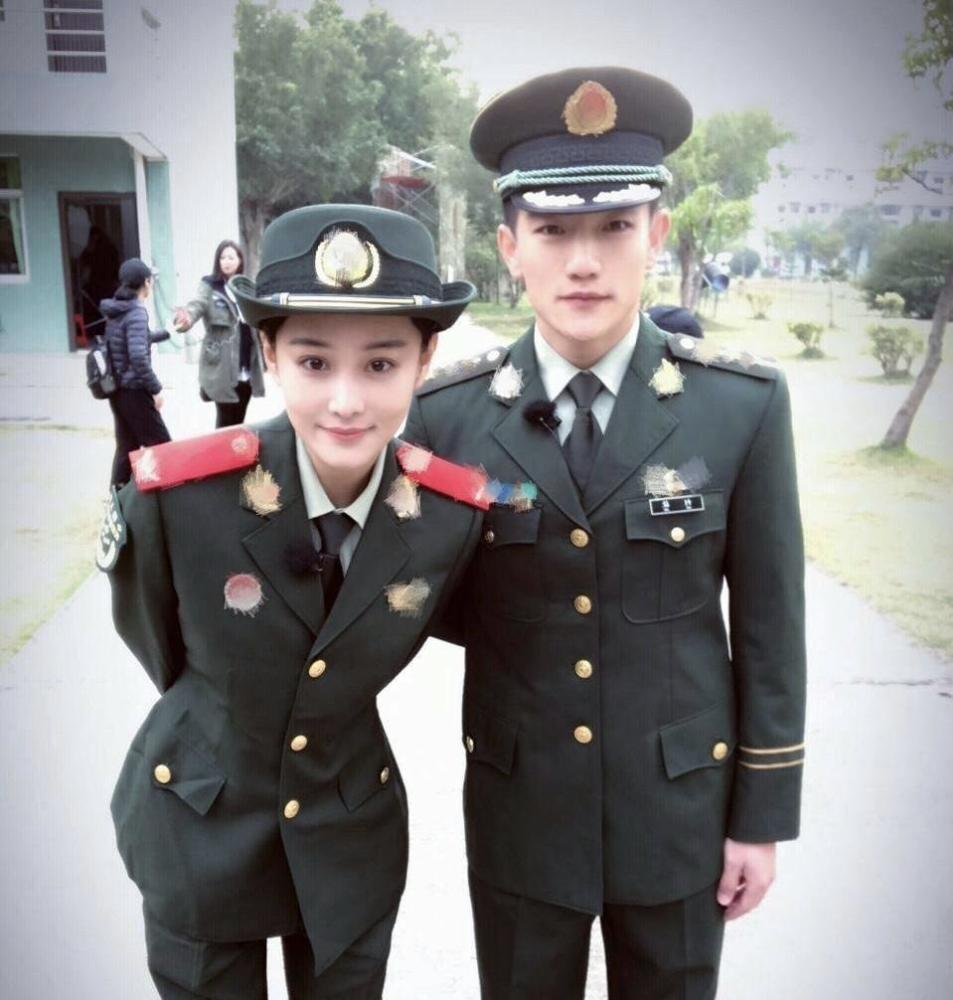 知名导演曝陈乔恩将与艾伦结婚(图7)