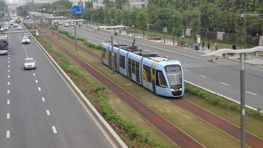 郫都區:穿越在田園城市中的有軌電車風景線