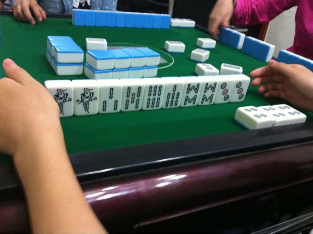 事发藤县男子通宵打麻将后身亡亲属向牌友索赔28万法院判了