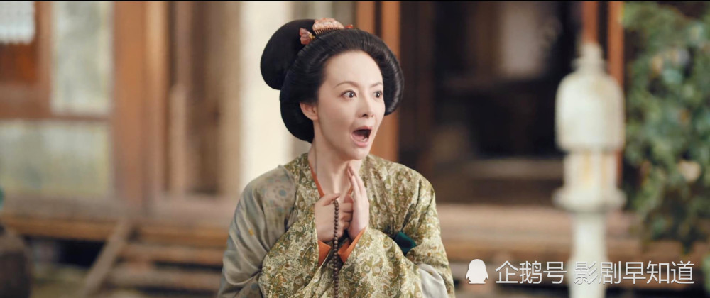 但是傅家大火这个脸谱化的"反派"让观众大呼吃惊,三娘果断砸开厨房的