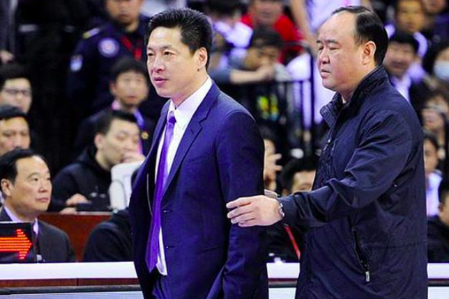 李春江开启cba重大悬念辽宁新疆上海3选1杨鸣阿的江谁先犯错