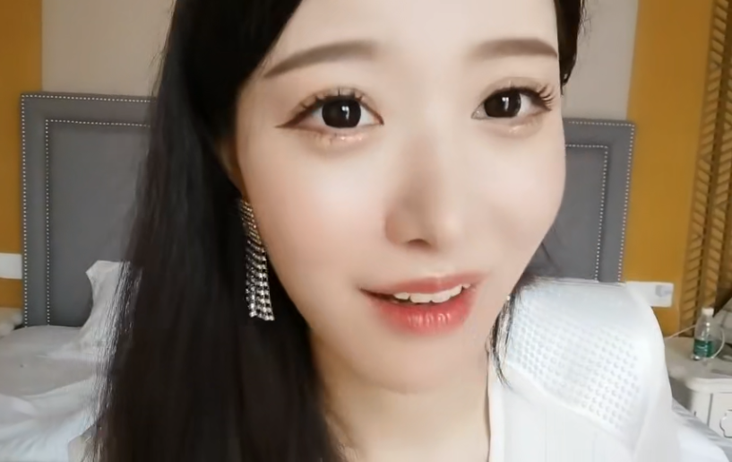 女主播月入百万不如上班挣5000强虎牙林真心做主播被家人反对