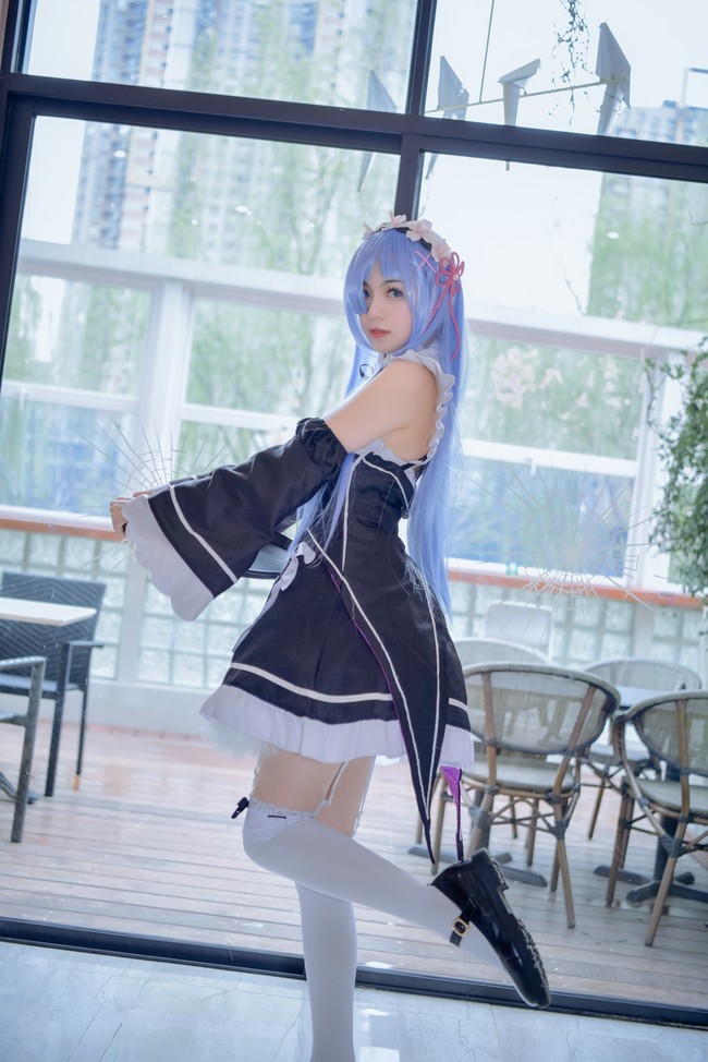 【图文来源网络,侵删致歉,更多精彩查看coser】