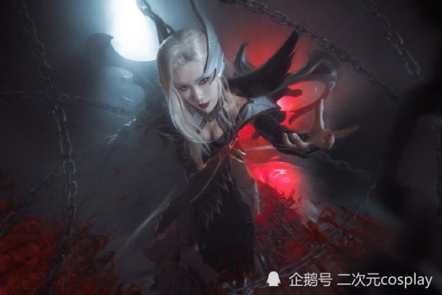 《英雄联盟》莫甘娜cos,至尊魔女,电影质感表现力抓眼