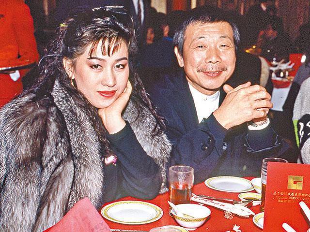 退圈后成亿万富婆鬼后王玉环开心庆65岁生日曾与午马相恋