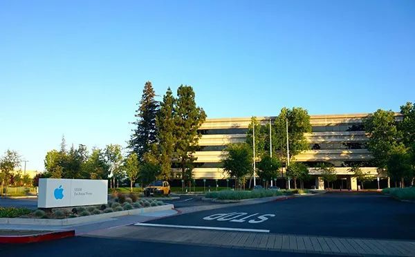 是什么成就了硅谷吴军硅谷之谜