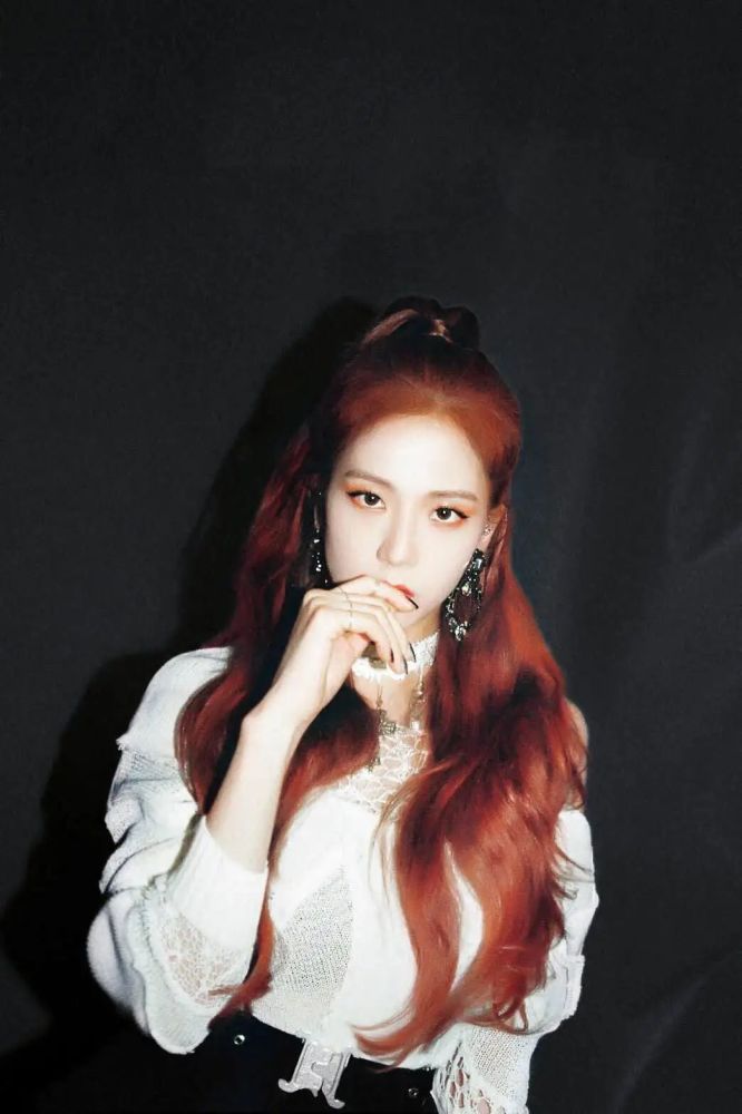 金智秀jisoo公主头造型