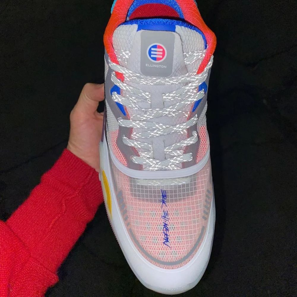 神秘李宁签名滑板鞋曝光蝉翼配置够高啊