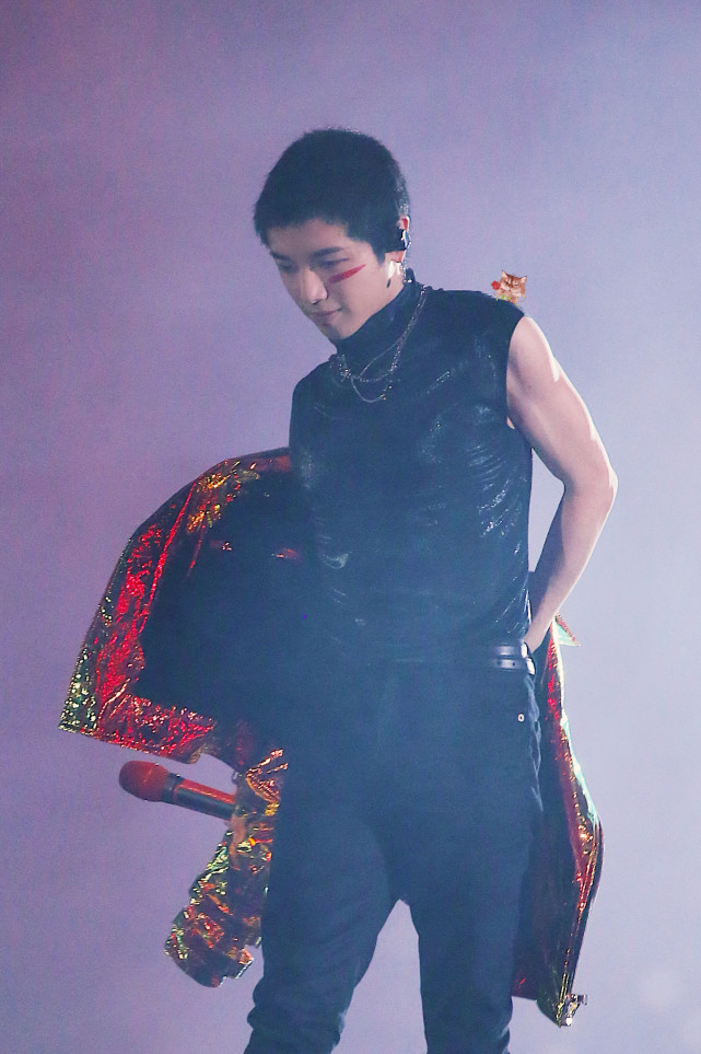 花花这肌肉线条爱了爱了