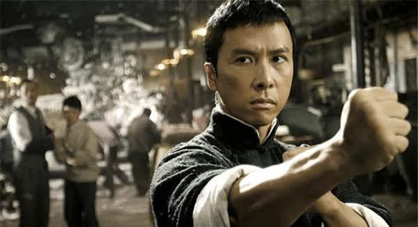 自《叶问》系列电影问世以来,功夫热再次席卷全中国.