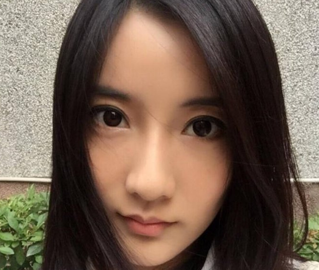 清华大学最美校花走红还是艺考状元堪称行走的招生办