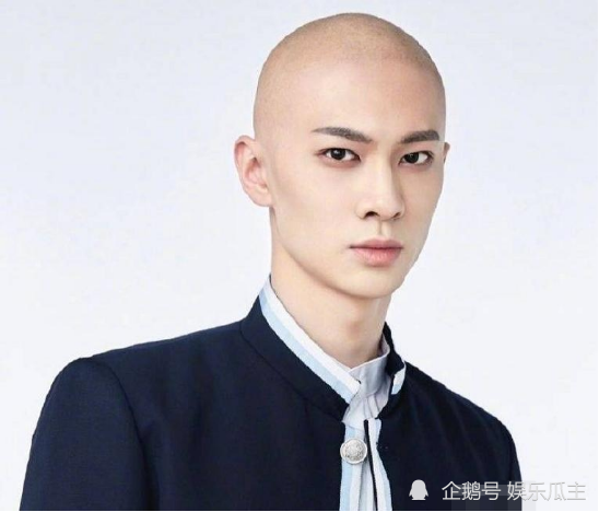 青春有你3梁森戴上假发变身甜心学长网友吐槽不忍直视