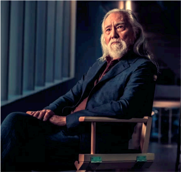 德顺绝对没有想到,30年表演生涯带给自己的曝光度,还不及女儿王遒划动