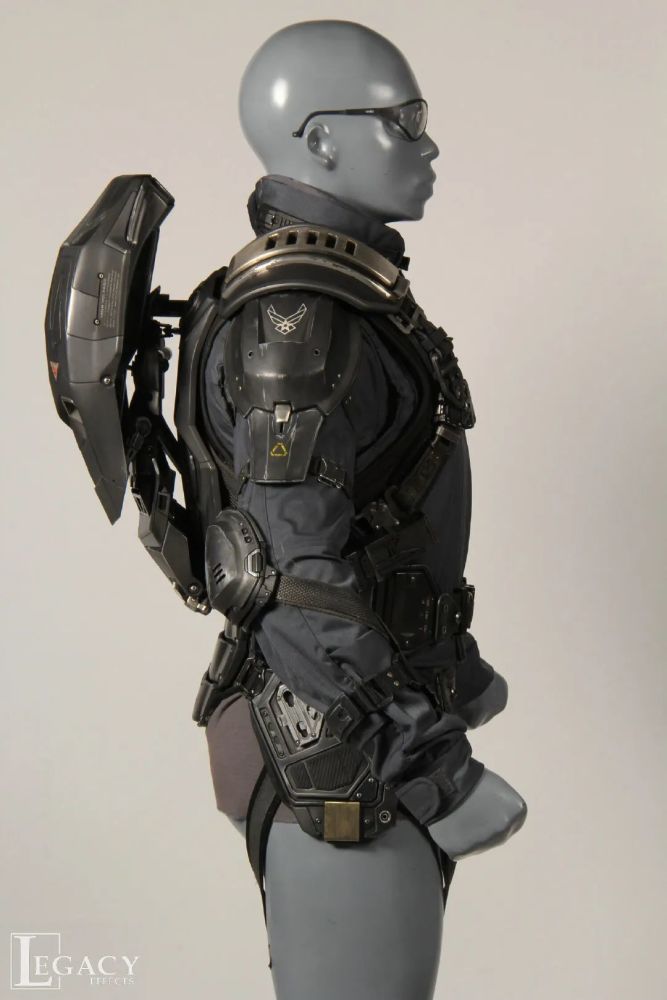 猎鹰飞行装备的一些新幕后