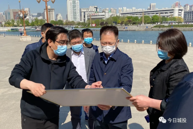 "今日城投"公众号发布消息:4月18日,集团党委书记曲德福深入"天津之眼