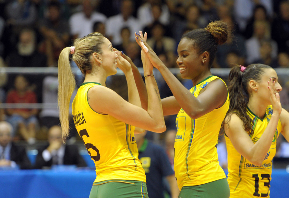 然而在里约奥运,黑白双煞未能阻止中国队的前进步伐,她们在八强赛被